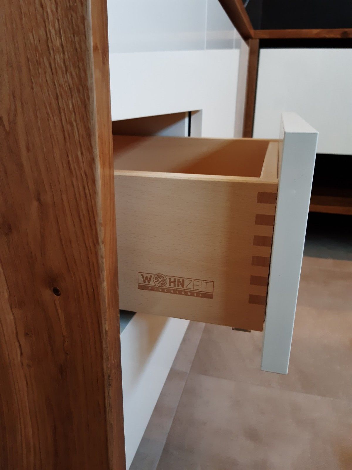 Wohnzeit Lade
